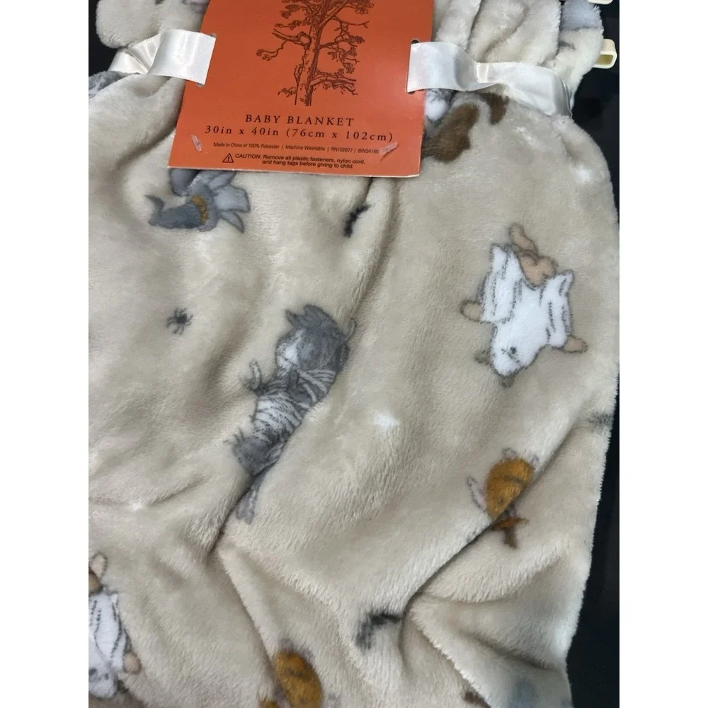Classic Disney Winnie The Pooh Halloween Baby Blanket Eeyore Piglet Costumes NEW
